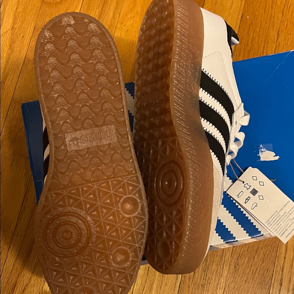 Adidas Men's White, Black, and Tan Sneakers - Picture 2 of 2